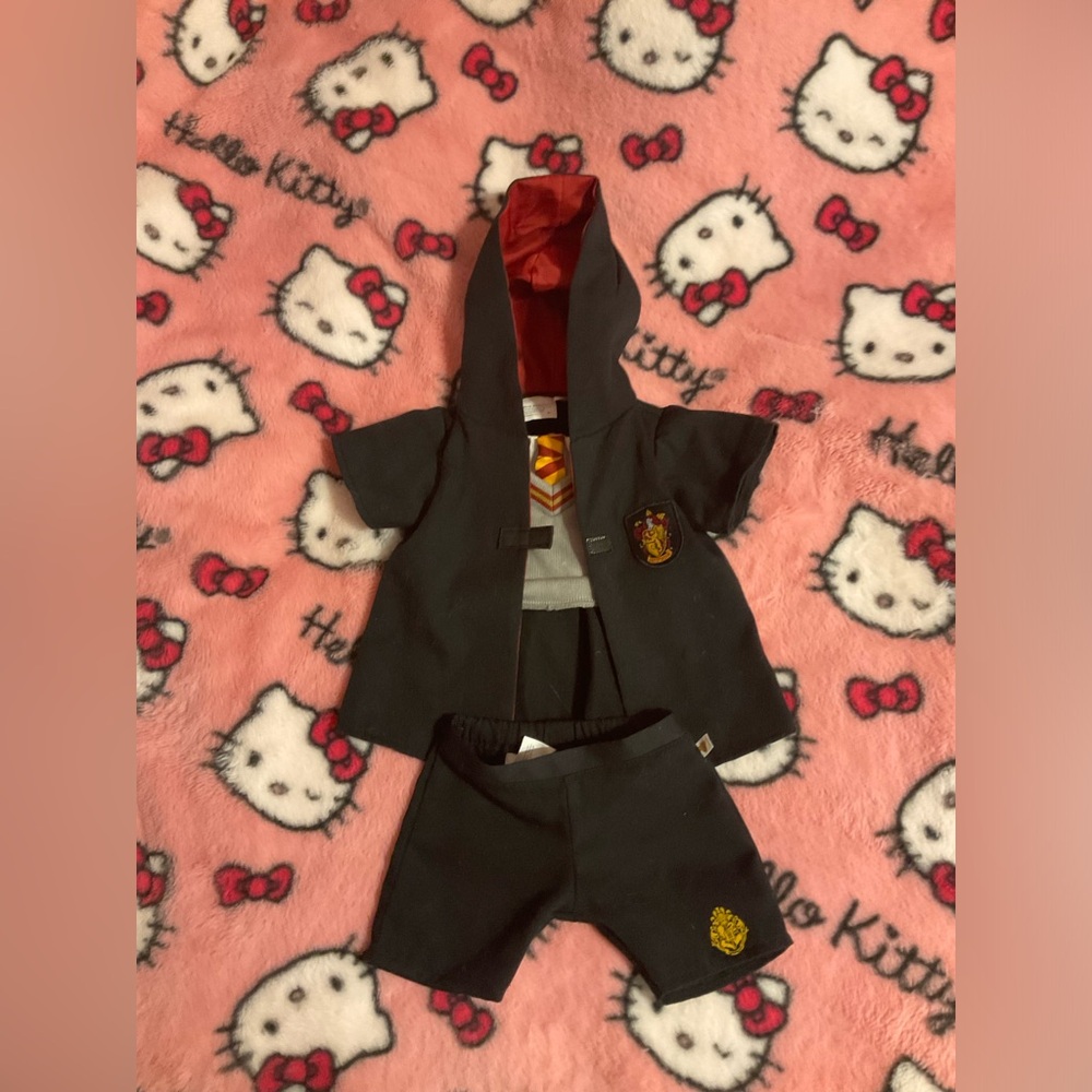 BUILD-A-BEAR HOGWARTS UNIFORM